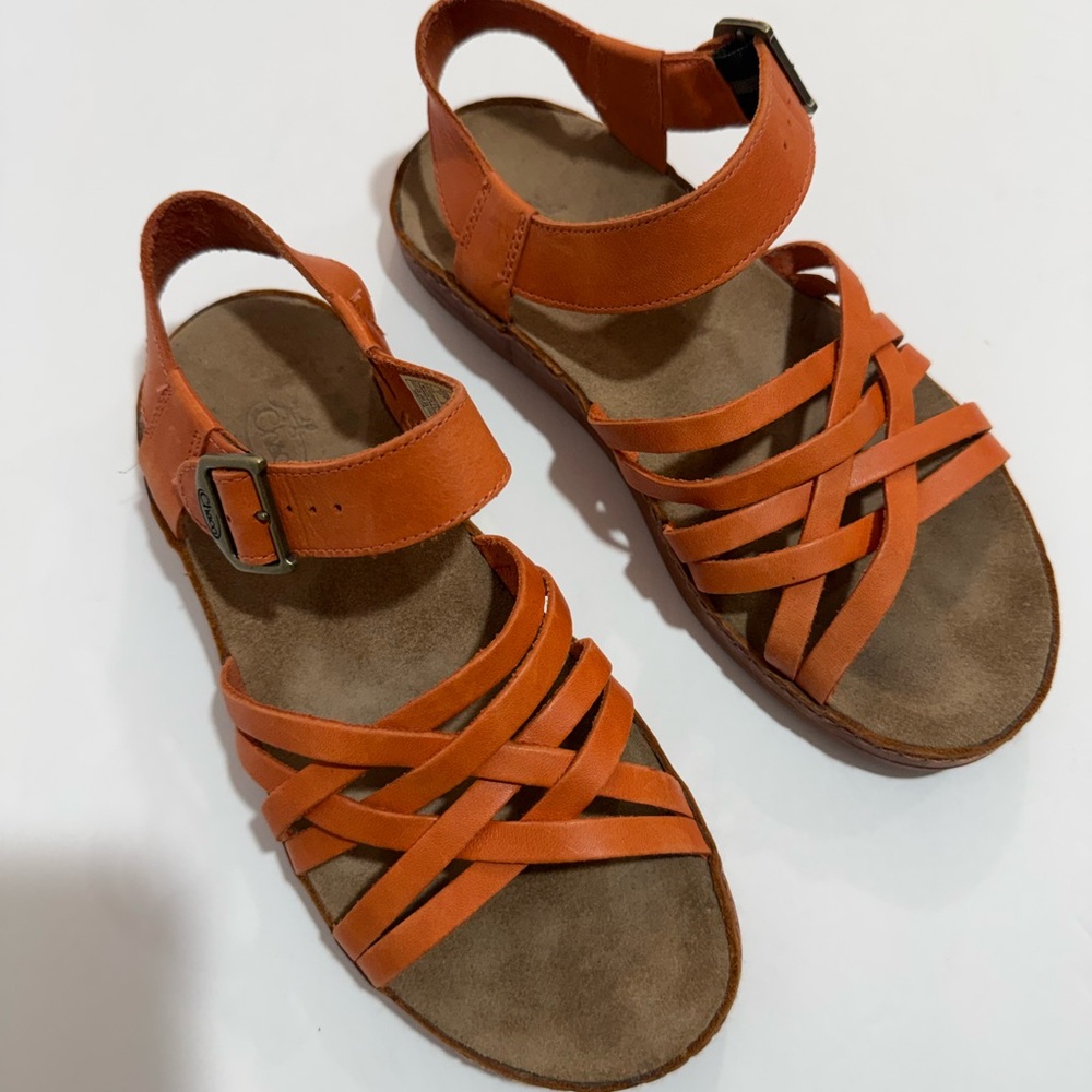 Chaco Flamingo sandals women’s size 7